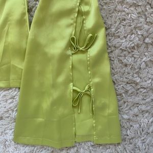 Pretty Little Thing Green flare, satin pants